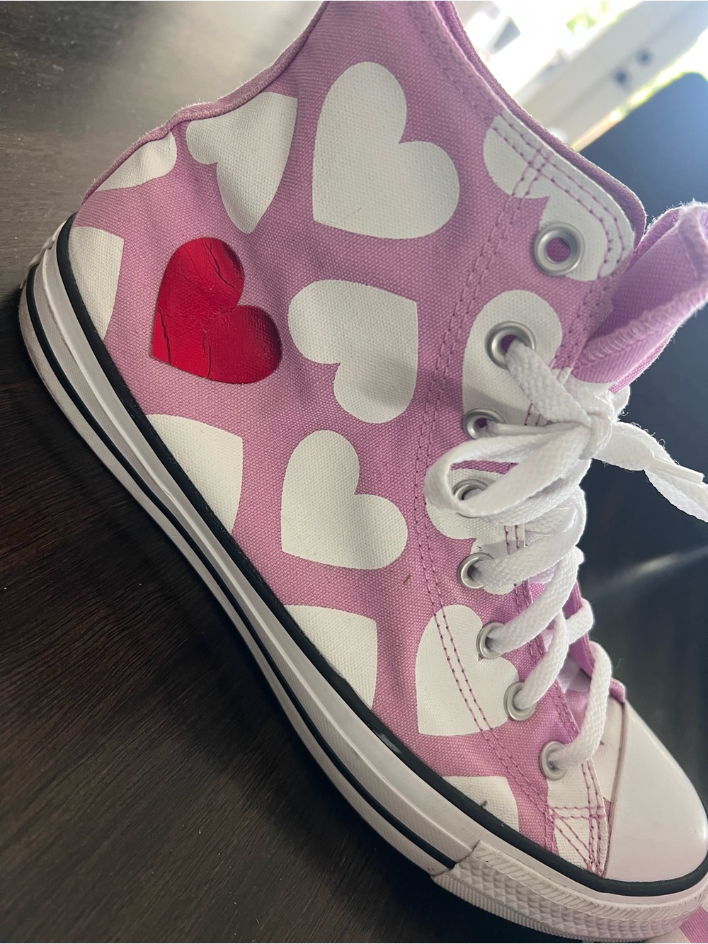 Women’s Converse Pink High-Top Sneakers with White Hearts sz 12